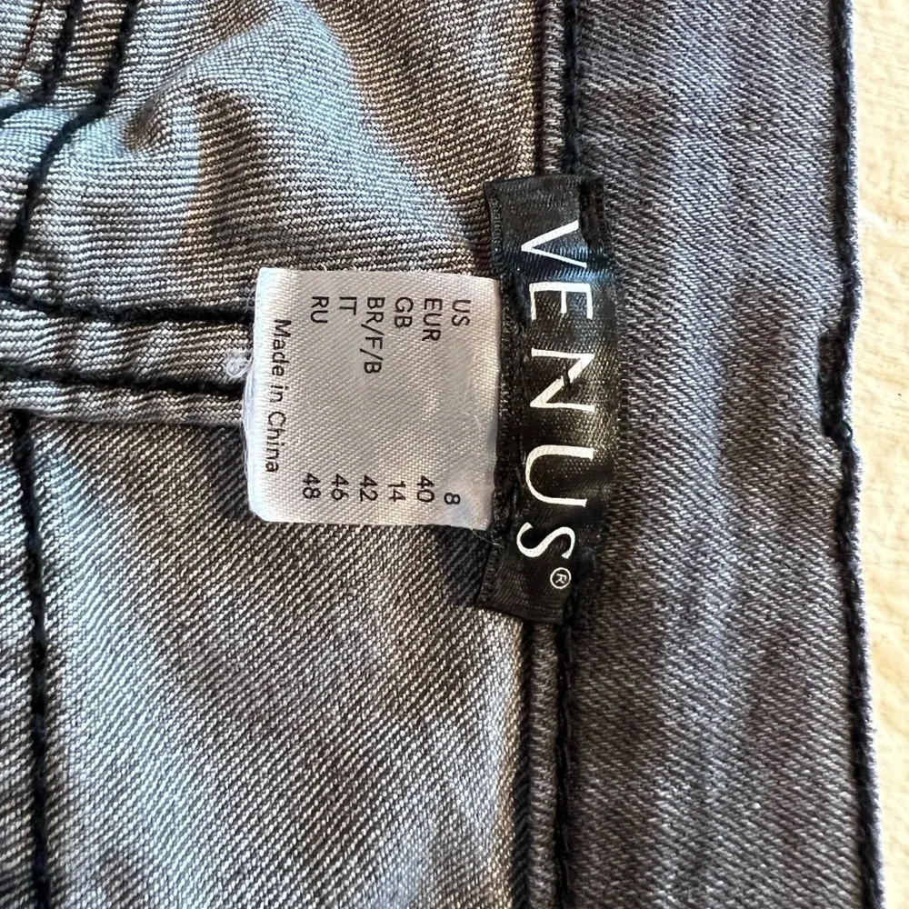 Venus high rise jeans with ribbon details
